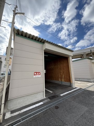 荒川プレハブ倉庫