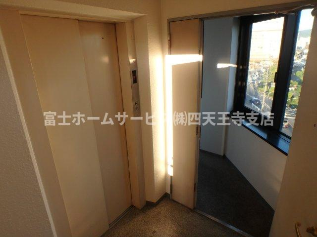 東大阪市小阪１丁目の店舗事務所の内装