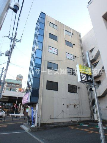 東大阪市小阪１丁目の店舗事務所の外観