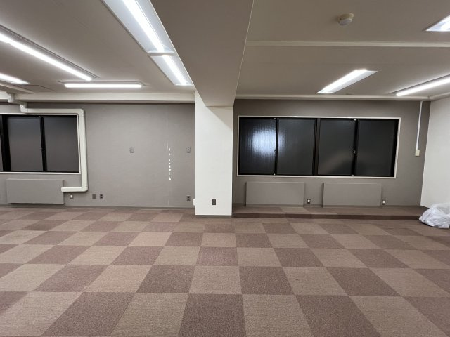 西大手前ビルの内装