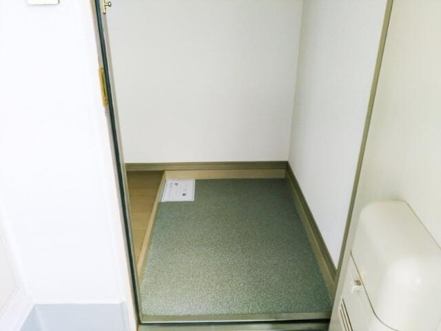 レジデンス福島の玄関