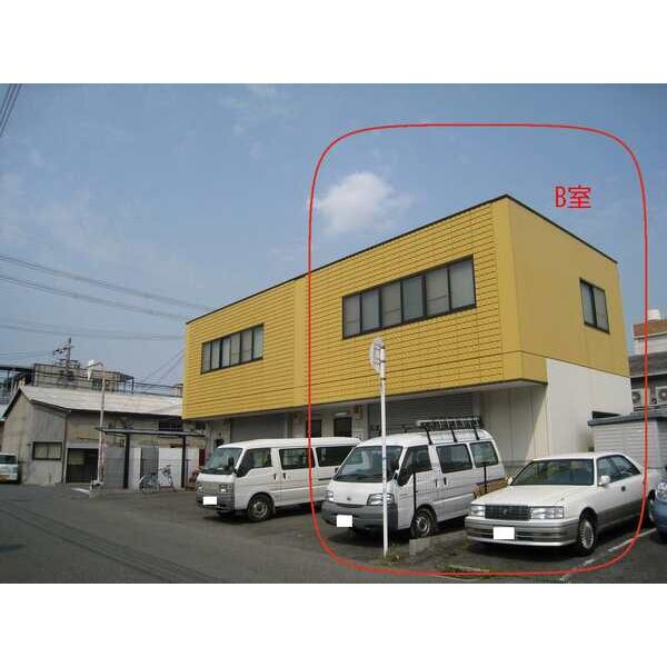 COM8Bの外観