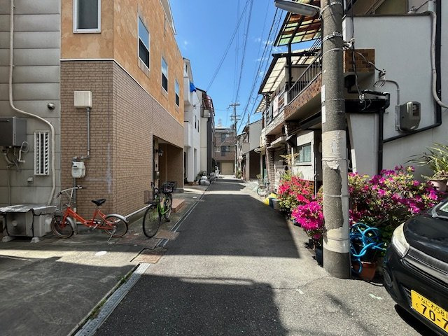 高見3丁目倉庫付駐車場の展望
