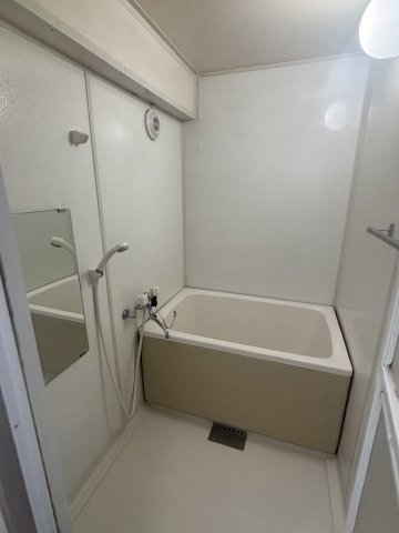 ニュー京阪マンションの浴室