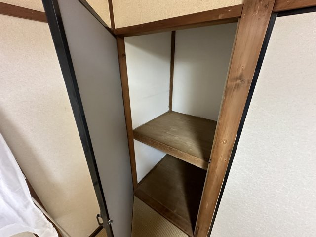 松本文化住宅の収納