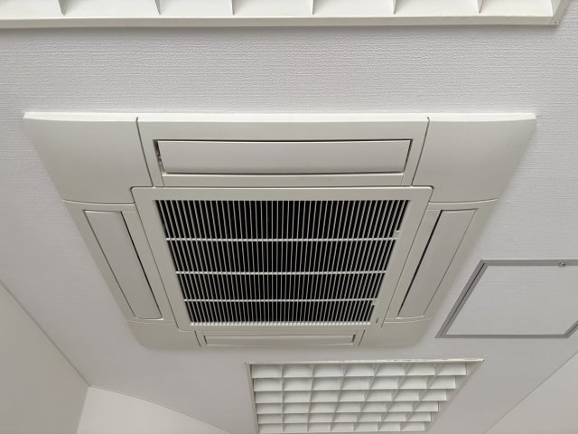 ケイアンドエイビルの設備