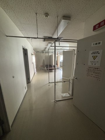 アンセスビルのロビー