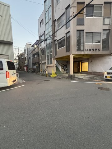 いほりビルの周辺