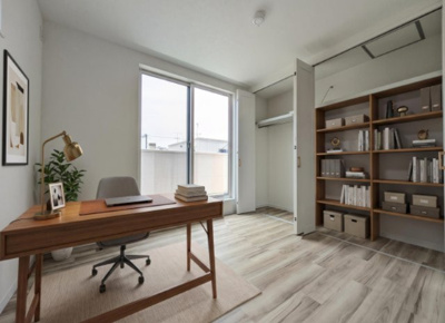 【洋室】 | 【吉島新町１】可愛い＆収納充実の3階建て都市型住宅 | ☆CGでバーチャルホームステージングしています。