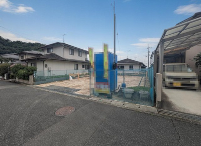 【外観】 | 【瀬戸ハイム4】ZEH×オール電化の省エネ住宅！駐車3台可