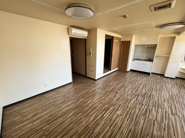 キューブ上町台の内装