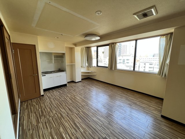 キューブ上町台の内装