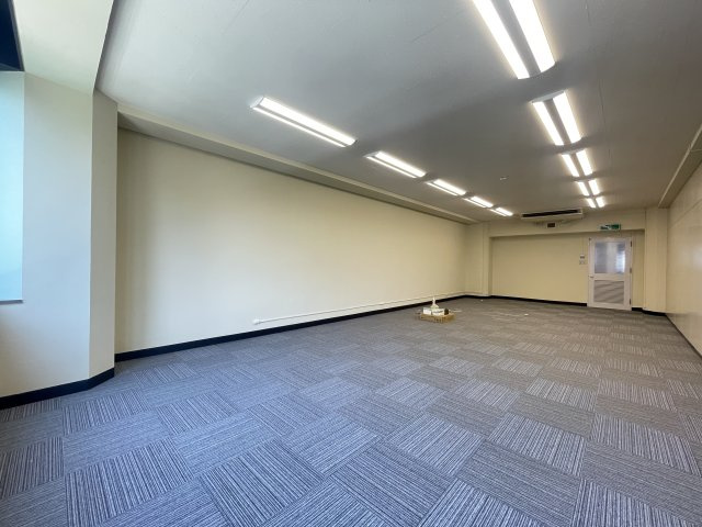 心斎橋福穂ビルの内装