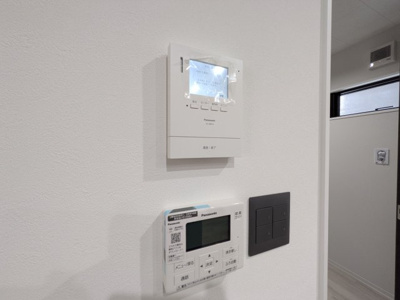 【セキュリティ】 | 【温品3丁目No.A】黒を基調とした重厚な内装。多彩な設備のあるオール電化住宅