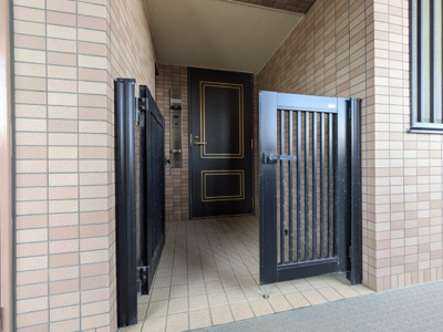 【玄関】 | グランパル東原リバーステージ