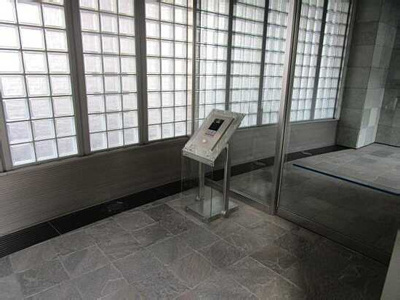 【エントランス】 | Ｄ’クラディア西原駅前