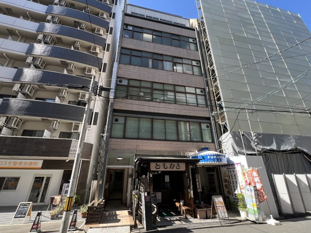 大阪市中央区北久宝寺町２丁目の事務所の外観