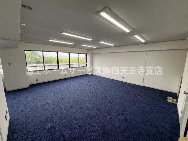 岡田ビルの内装
