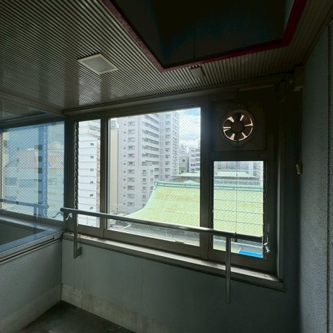 ブルーク長堀橋ビルの内装