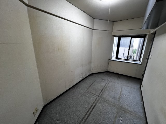 大阪市天王寺区松ケ鼻町の事務所の内装