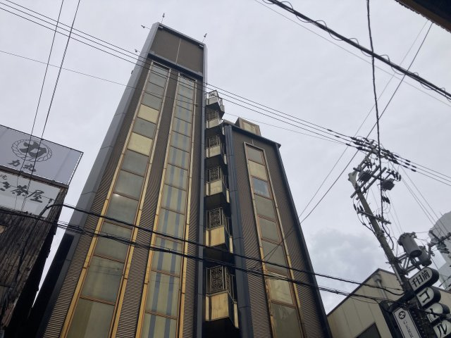 千日前ゴールデンフタバプラザの外観