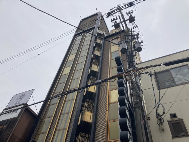 千日前ゴールデンフタバプラザの外観