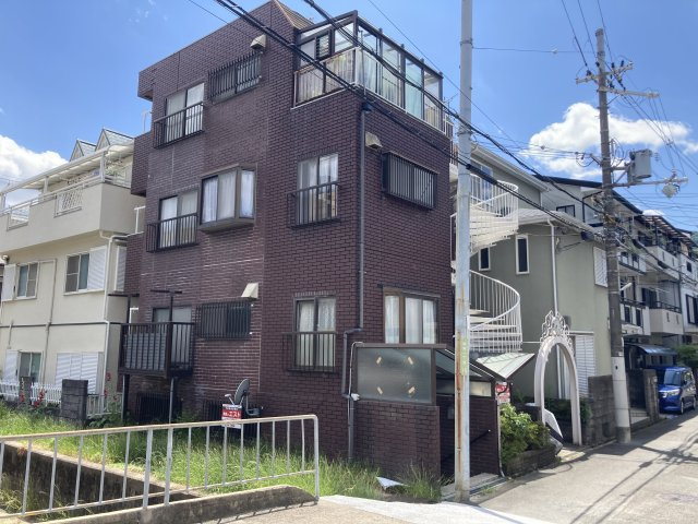 三島郡島本町青葉１丁目の店舗事務所