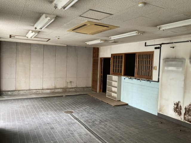 大阪市東淀川区大隅２丁目の店舗事務所の内装