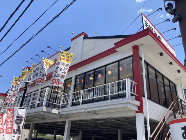 寝屋川香里園ビルの外観