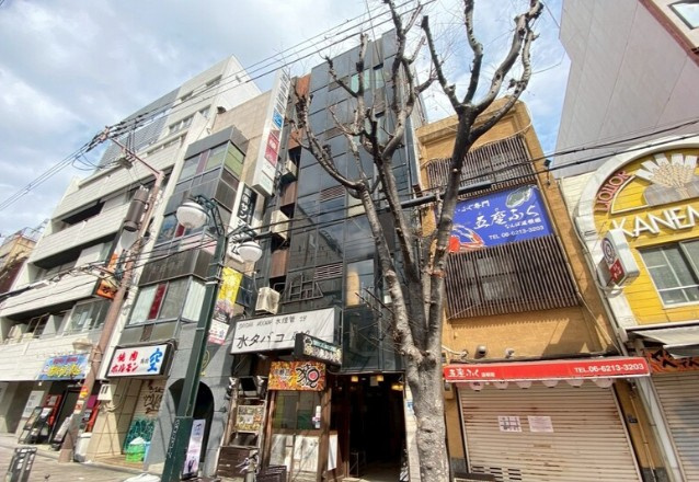 大阪市中央区道頓堀２丁目の店舗事務所の外観