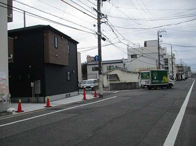 【前面道路含む現地写真】 | 広島市西区東観音町No.1