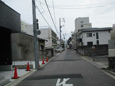 【前面道路含む現地写真】 | 広島市西区東観音町No.3