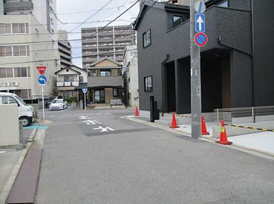 【前面道路含む現地写真】 | 広島市西区東観音町No.3
