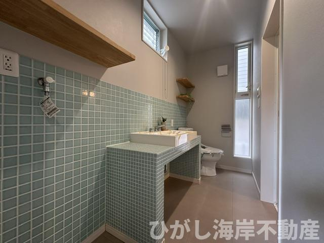 茅ケ崎市東海岸南３丁目　中古戸建の脱衣所|新規リフォーム完了！　脱衣スペース