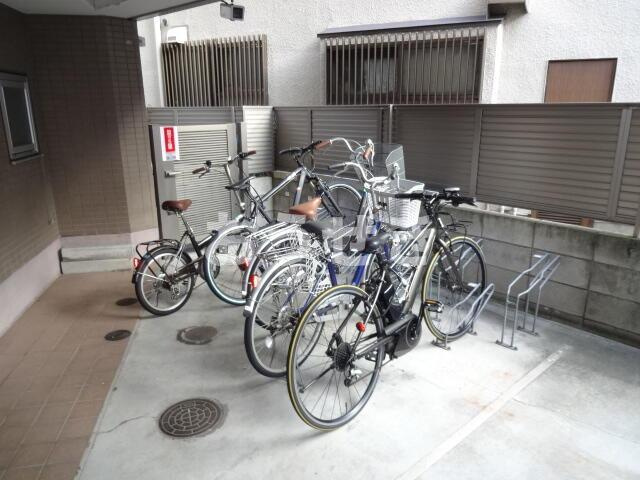 ソレイユ本牧のロビー
