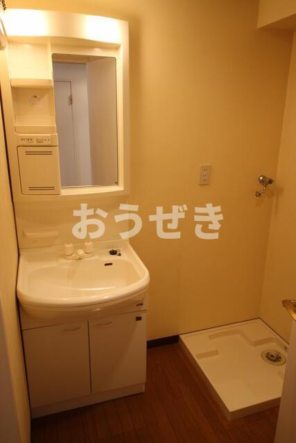 ソレイユ本牧の洗面所
