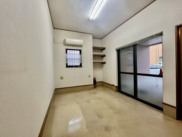 神戸市長田区御屋敷通六丁目中古戸建の内装|パパ好みにも、ママ好みにも家具次第で雰囲気を変えることができます！