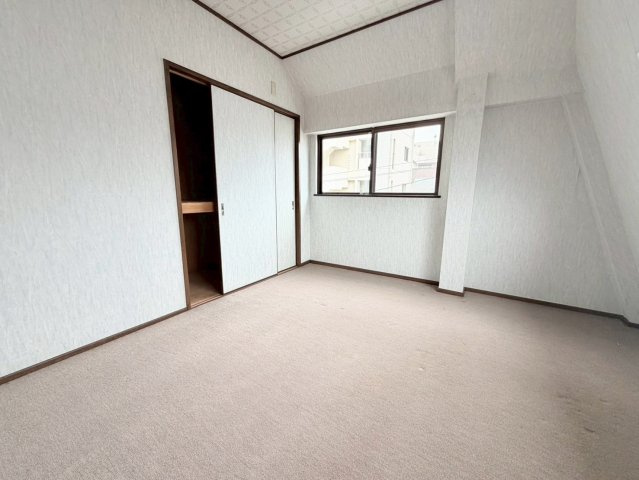 神戸市長田区海運町四丁目の洋室|使い勝手のいい洋室です