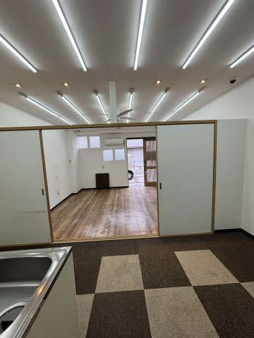 今福西5丁目店舗事務所の内装