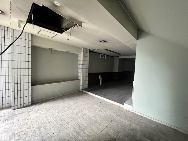 ラフォール寝屋川のロビー