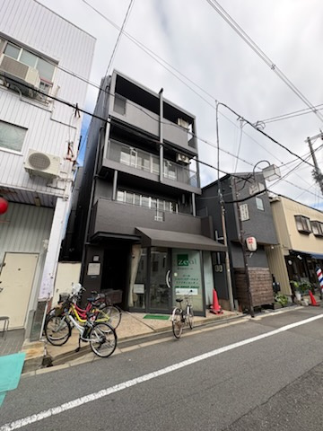 ルネサンライズHORIMOTO1階