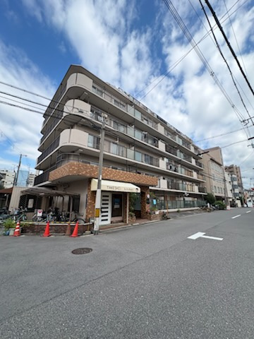 アイビーハイツ岸里1階