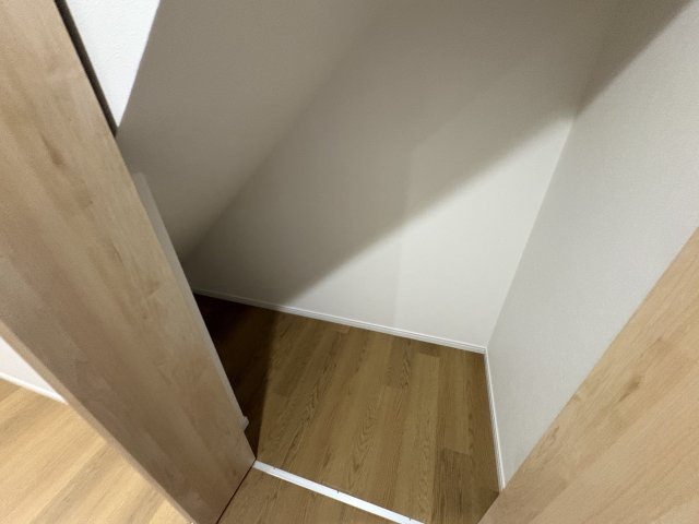 8RBLD.8 の収納