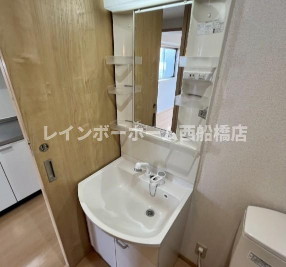 アルヴィータ舞浜の洗面所