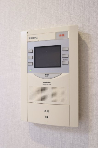 ステーションプラザ多摩川の設備|TVモニター付きオートロック