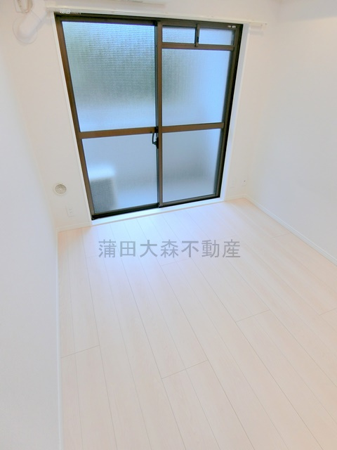 ステーションプラザ多摩川の居間・リビング