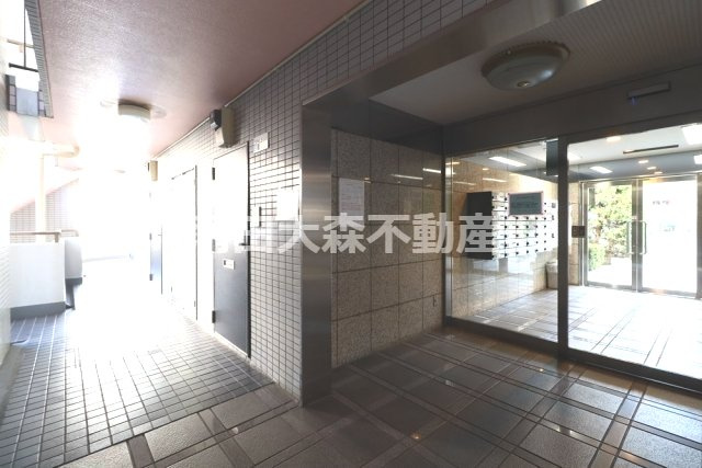 ステーションプラザ多摩川のエントランス