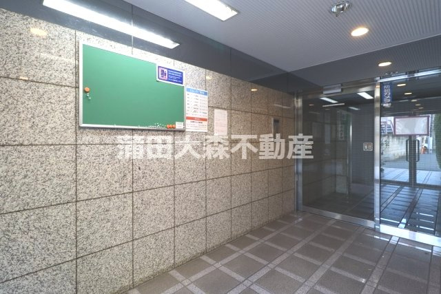 ステーションプラザ多摩川のエントランス