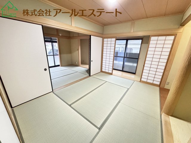姫路市飾磨区妻鹿　　山陽電鉄「妻鹿駅」徒歩10分の寝室