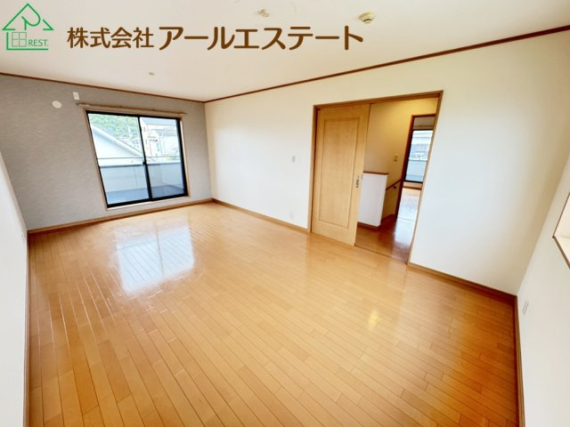 姫路市飾磨区妻鹿　　山陽電鉄「妻鹿駅」徒歩10分の洋室